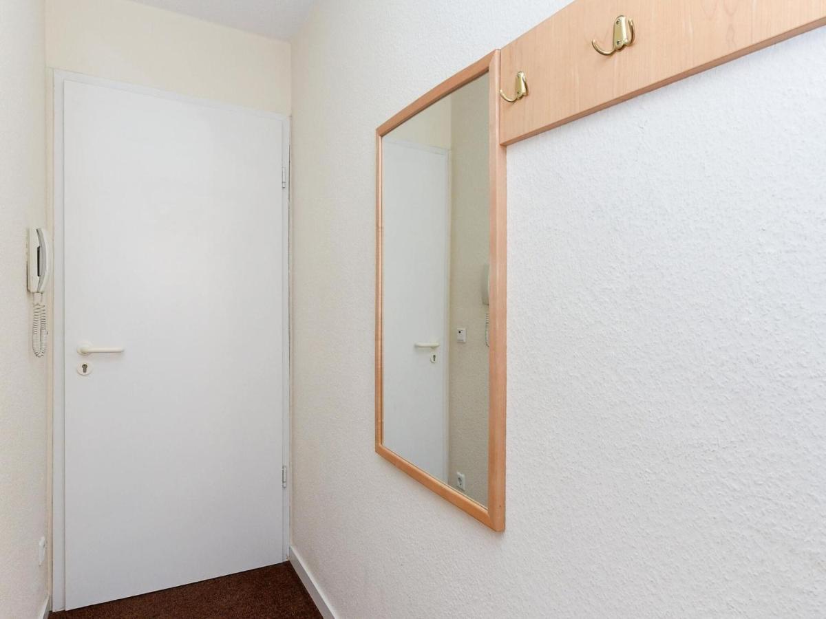 Charming Apartment On Ruegen Island With Balcony ゼリン エクステリア 写真