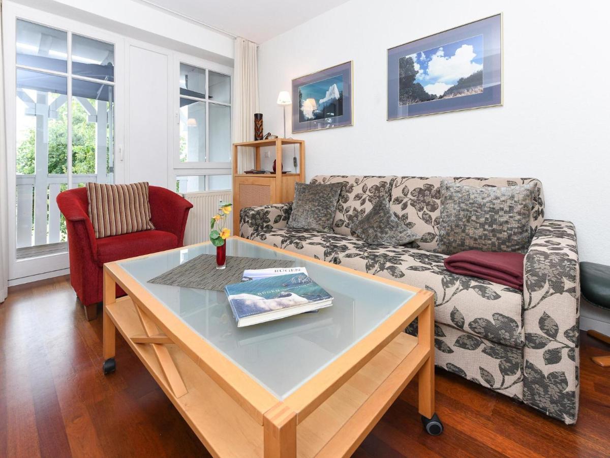 Charming Apartment On Ruegen Island With Balcony ゼリン エクステリア 写真