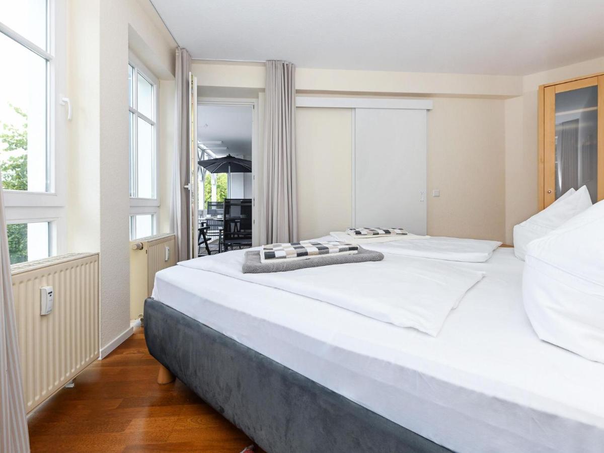 Charming Apartment On Ruegen Island With Balcony ゼリン エクステリア 写真