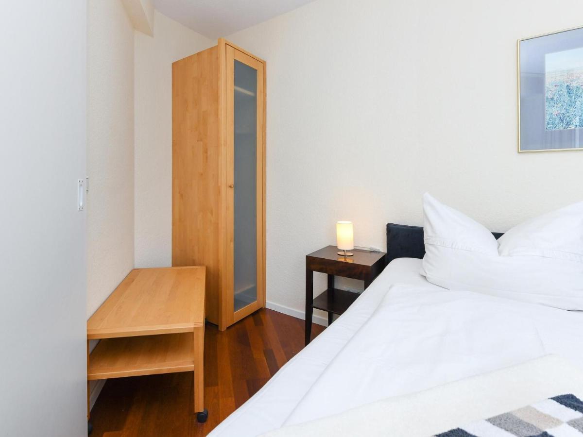 Charming Apartment On Ruegen Island With Balcony ゼリン エクステリア 写真
