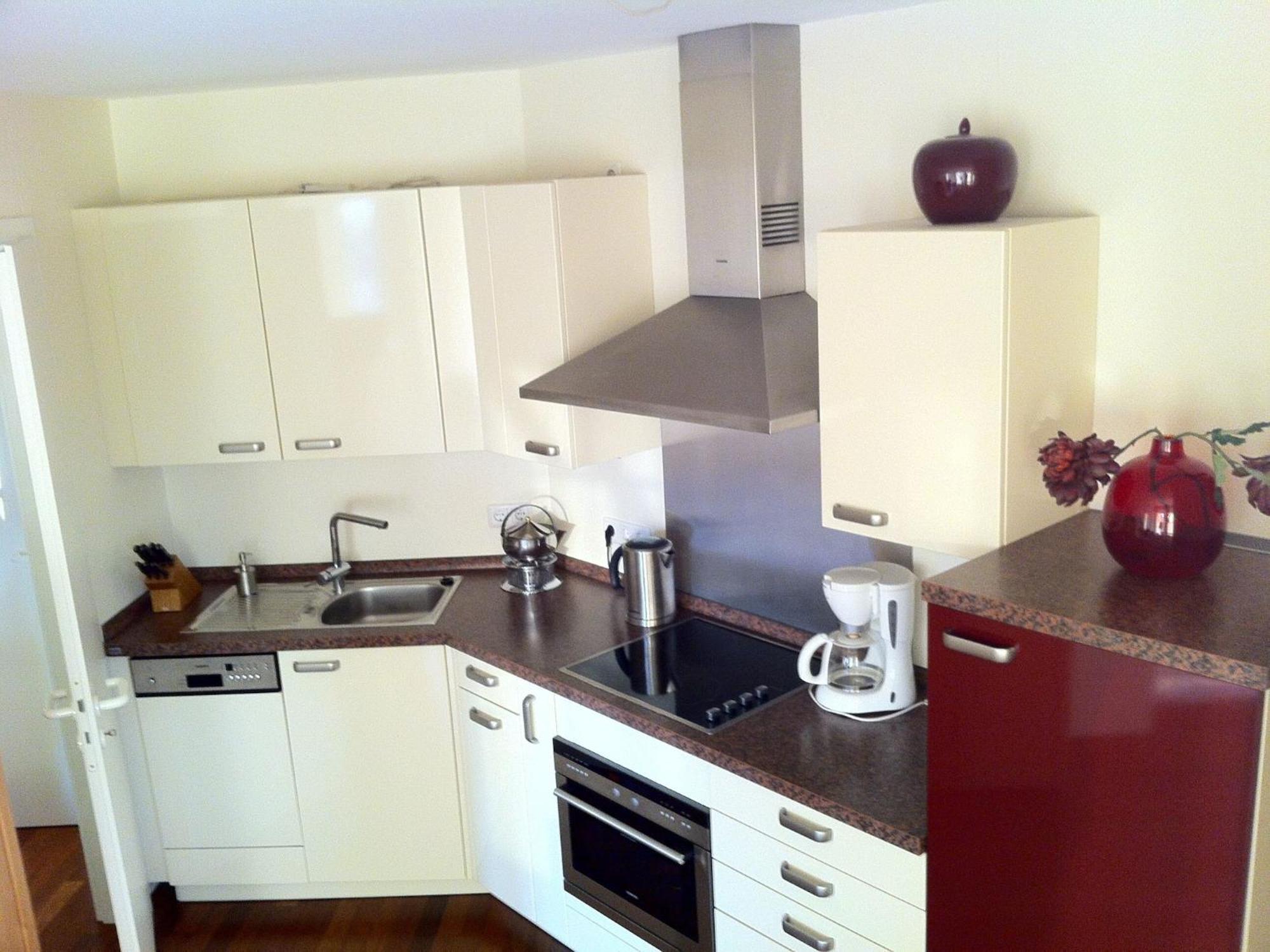 Charming Apartment On Ruegen Island With Balcony ゼリン エクステリア 写真